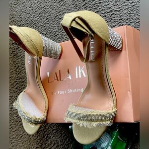 RHINESTONE STUDDED HEELED SANDALS. Lala Ikai. 3” Heel. Tan/Natural. Size EU 39.5